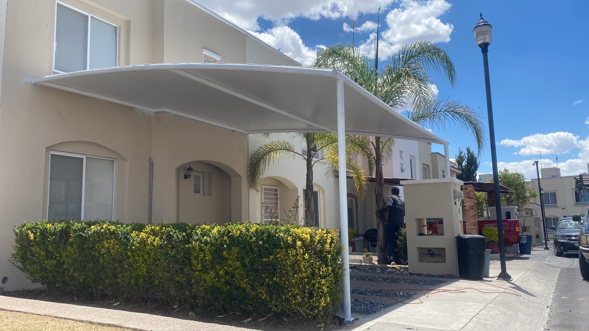 Lona de protección en negocio